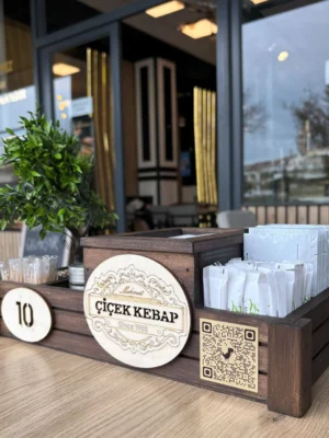 Çiçekli Dispenser Menaj Takımı 1034